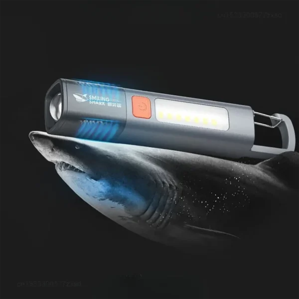 smilingshark-flashlight-3 Smiling Shark Rechargeable Outdoor Flashlight LED Portable